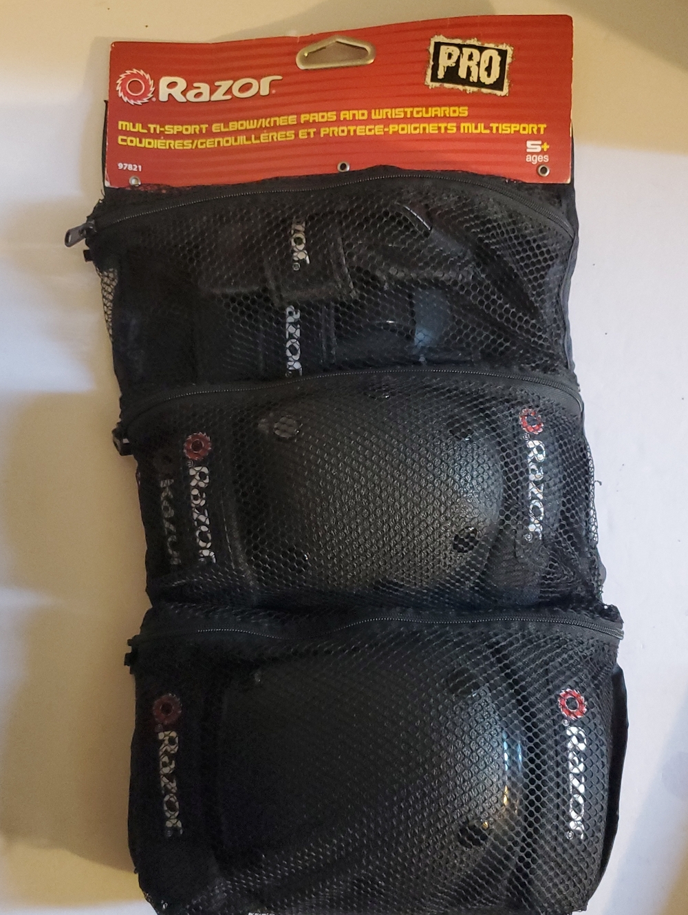 Razor Pro Multi-Sport Protective Pad Set Ages 5+